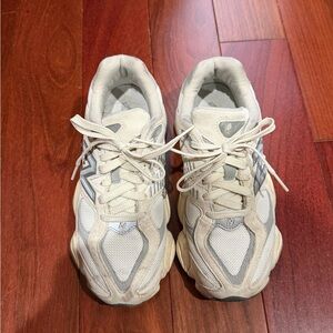 New Balance 9060 Sneakers